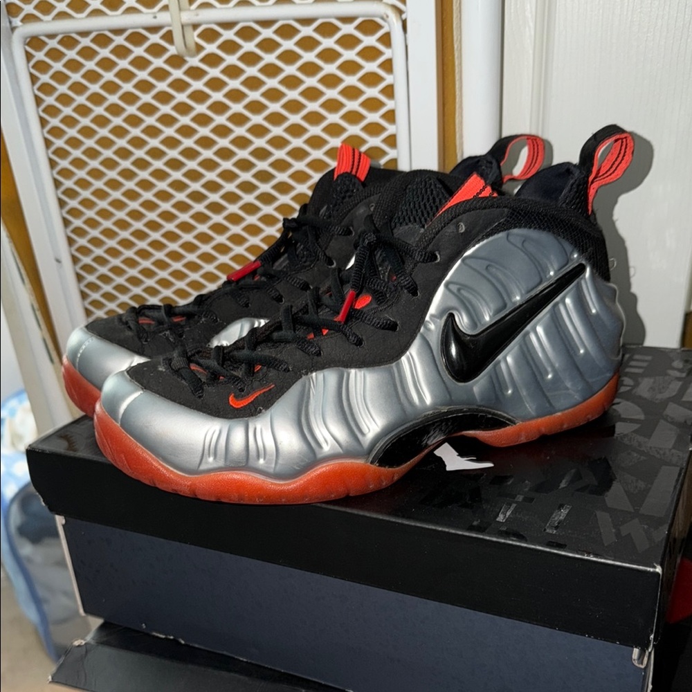 Nike Air Foamposite Pro Bright Crimson